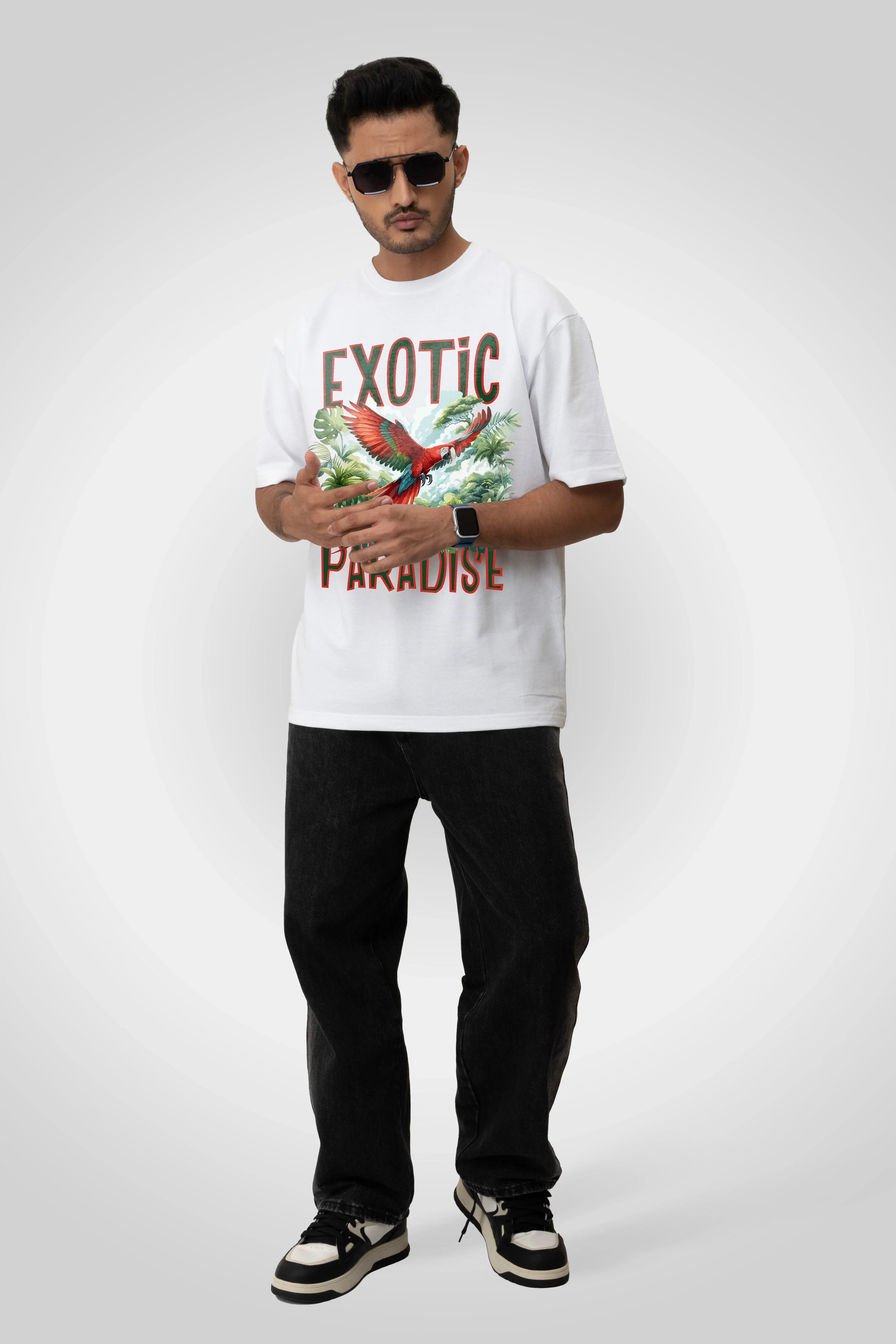 Exotic Paradise Unisex t-shirt oversized t-shirt - Bellbum