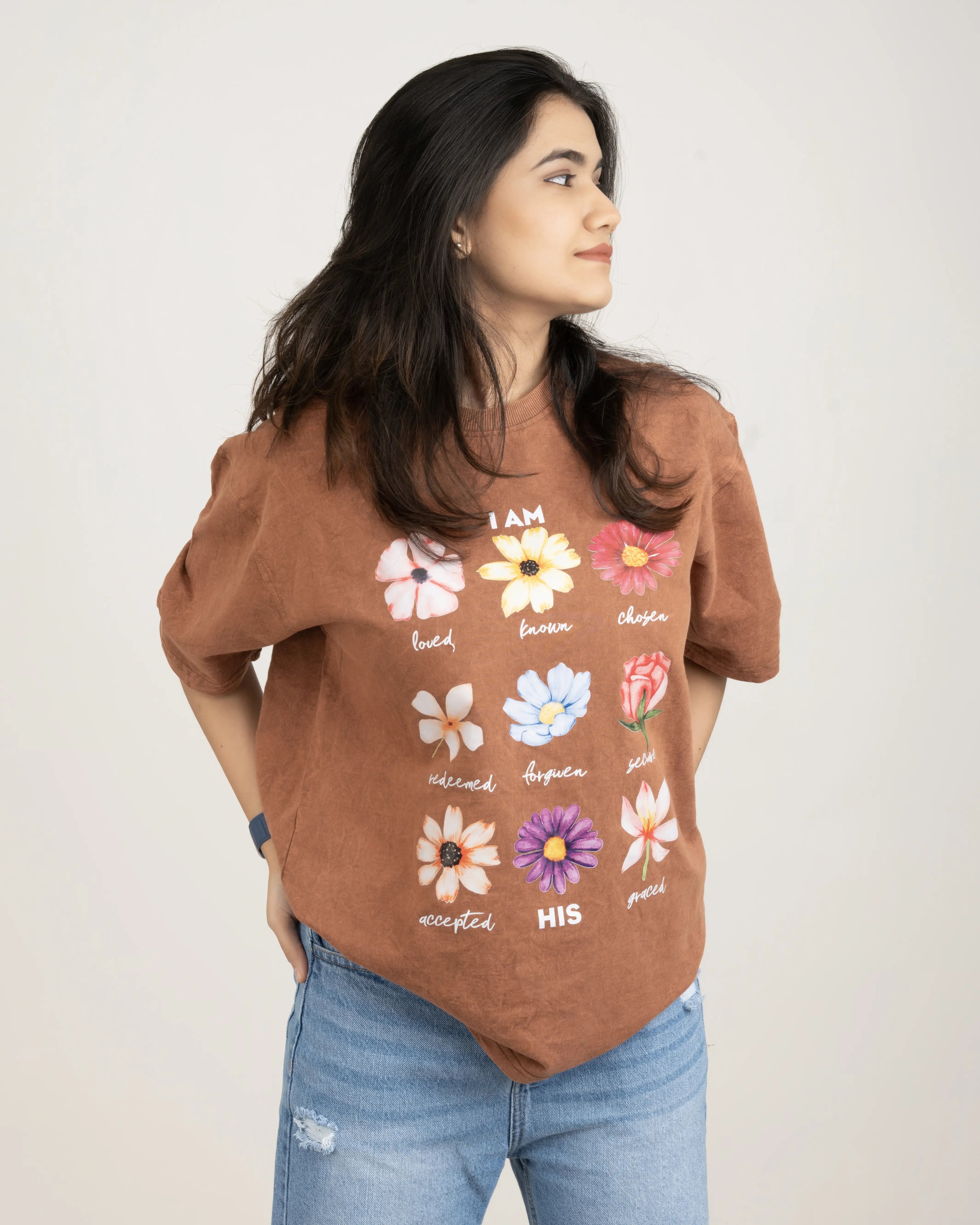 Bellbum Oversized Unisex T-Shirt Brown Crinkle Cotton – “I Am His” Faith & Floral Graphic Print