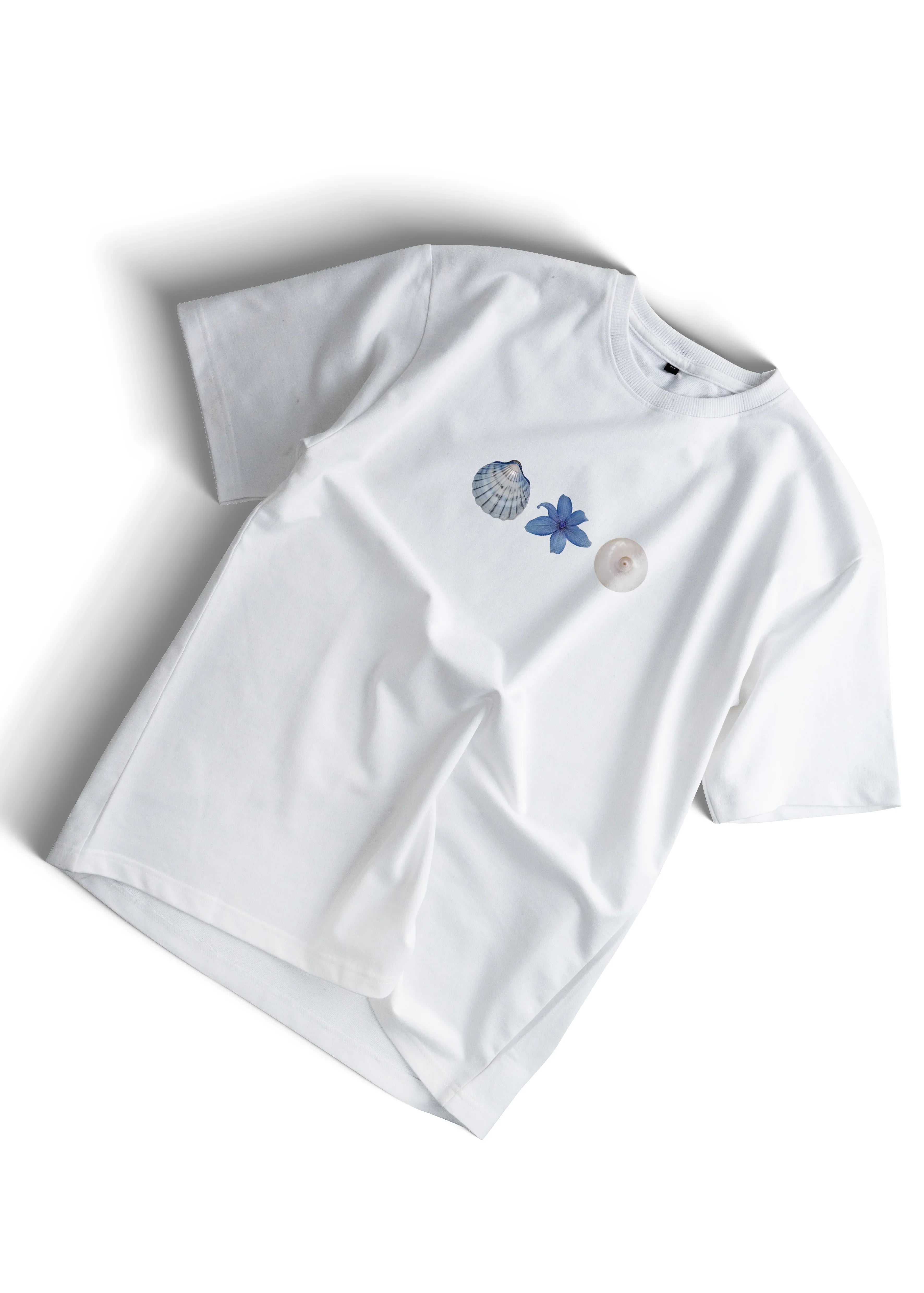 Coastal Elegance Oversized Tee - Minimalistic Nature-Inspired Design by Bellbum - Bellbum